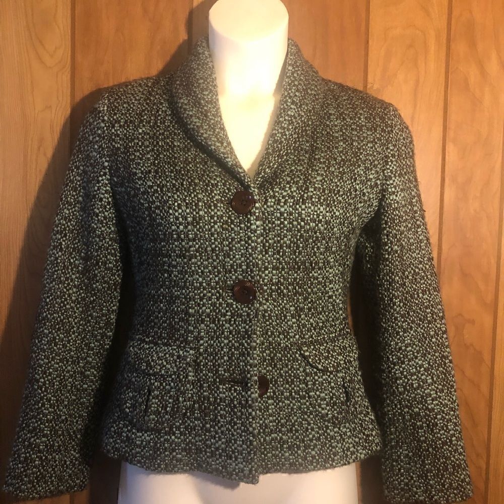 J.Jill 3 button women’s tweed blazer. Size 2. Brown and blue.